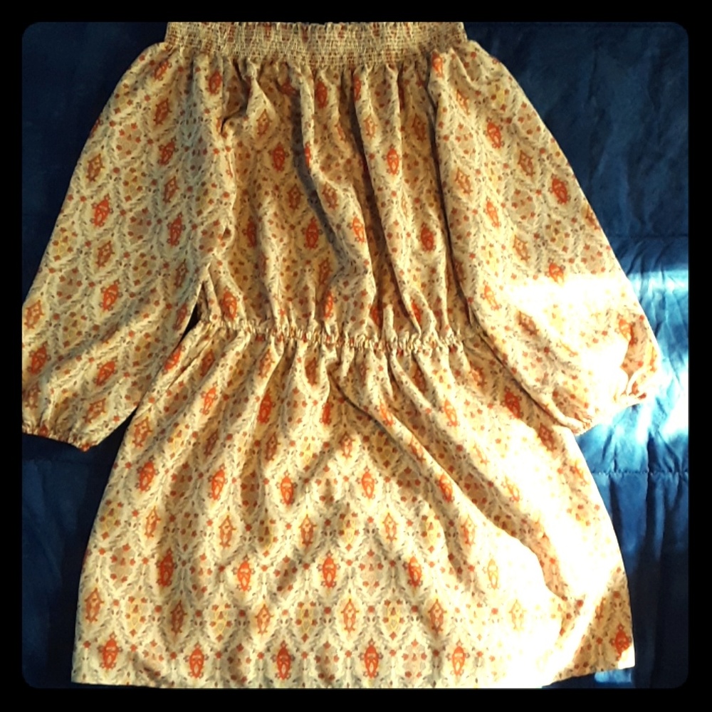 Shoulder dress